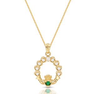 Claddagh Pendant with Shamrock-P066